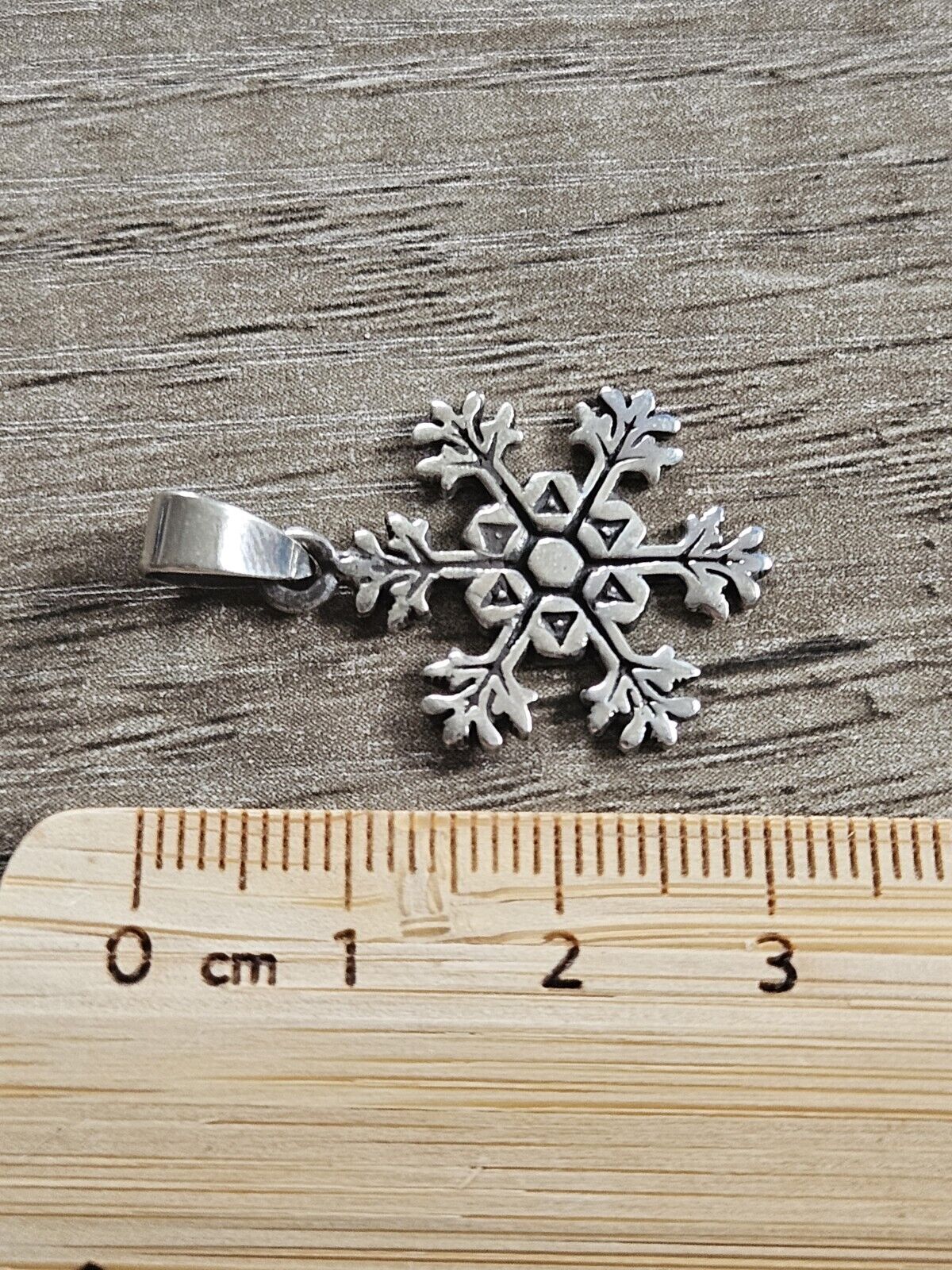 Sterling 925 Silver Snowflake Pendant. New. Christmas Gift.