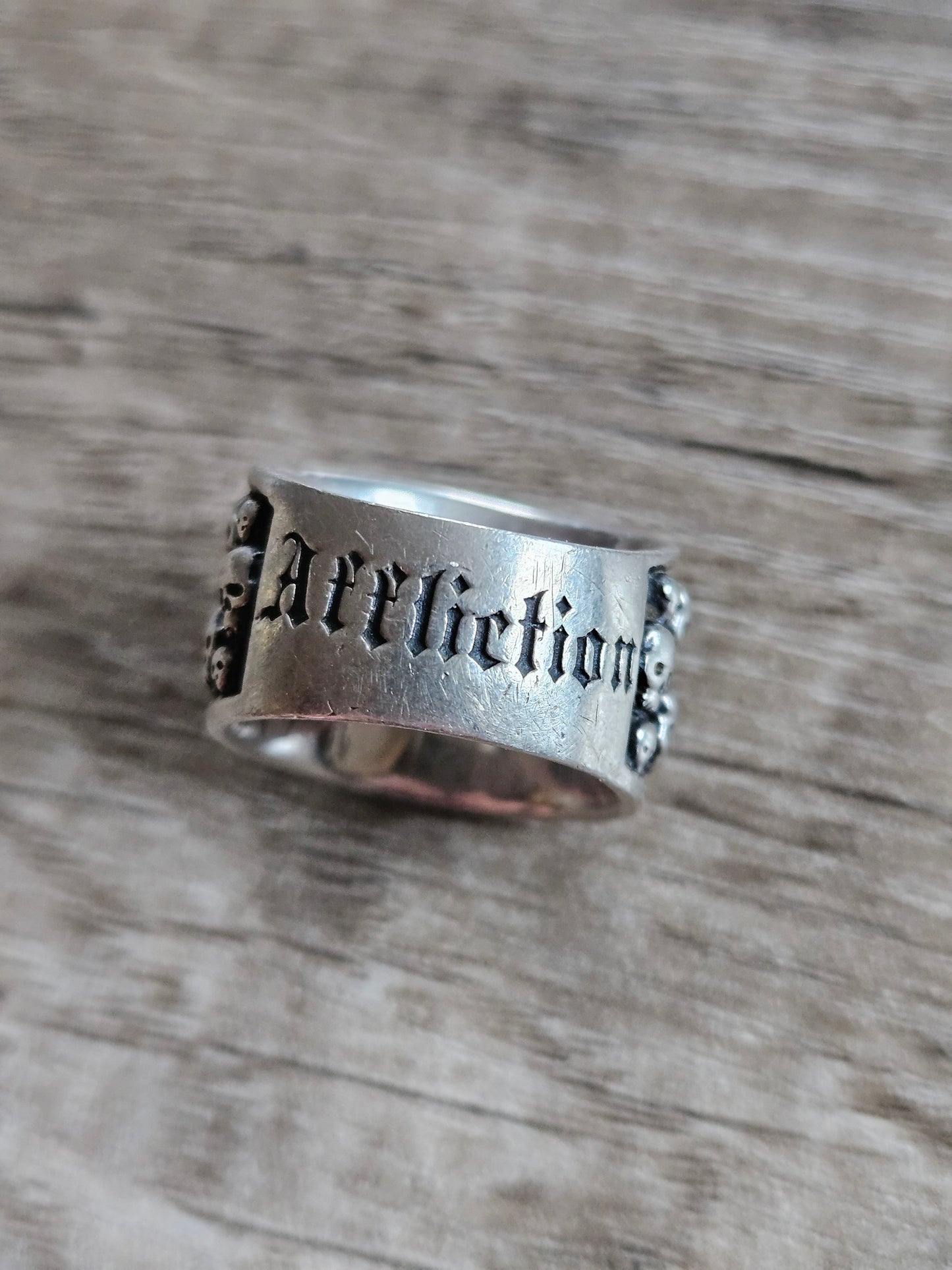 Affliction Skull Ring, Silver 925. Approx UK Size S.