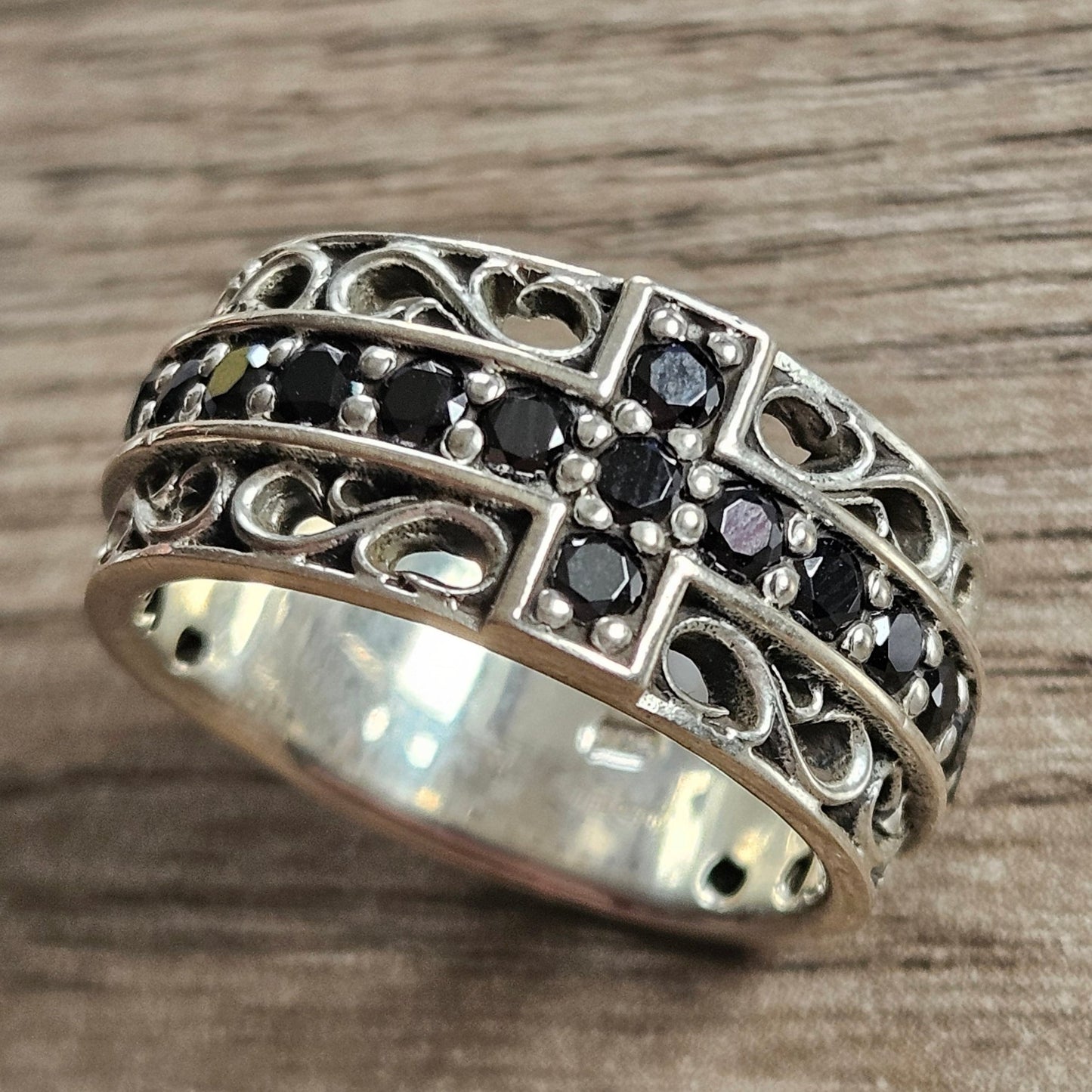 NEW Sterling Silver 925, Black Onyx Cross Band Ring, Size W