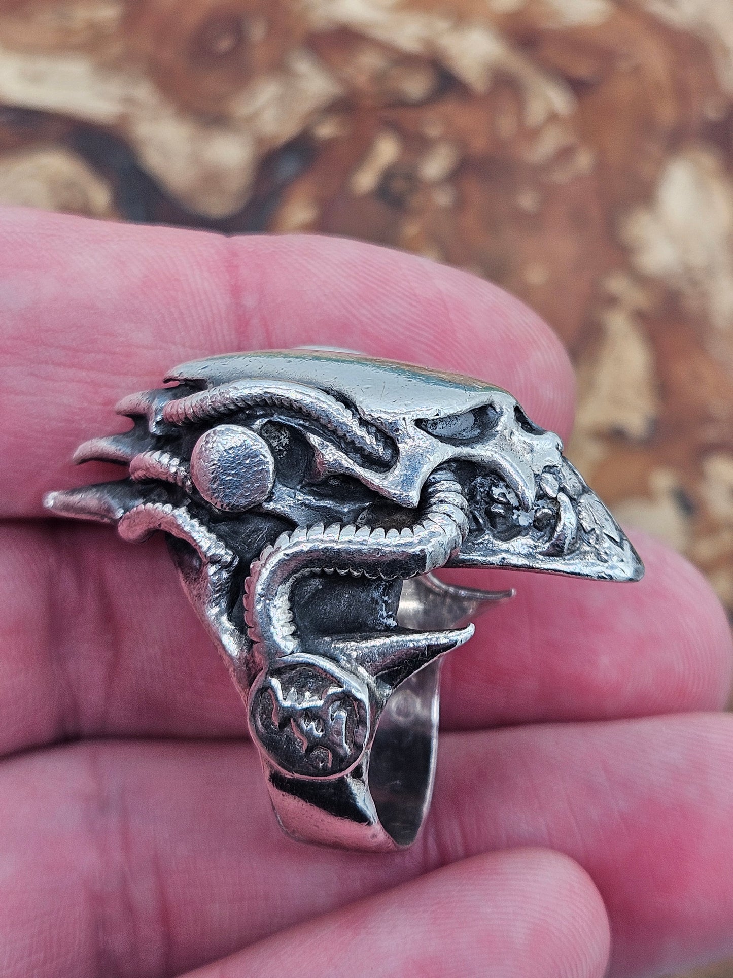 Silver 925 Biomechanical Skull Ring- William Llewellyn Griffiths. Size S 1/2
