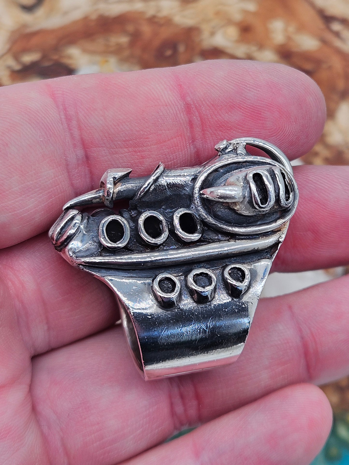 Silver 925 Insectoid Engine ring By Mike Turner. Size X, Wildcat. Heavy! 57g