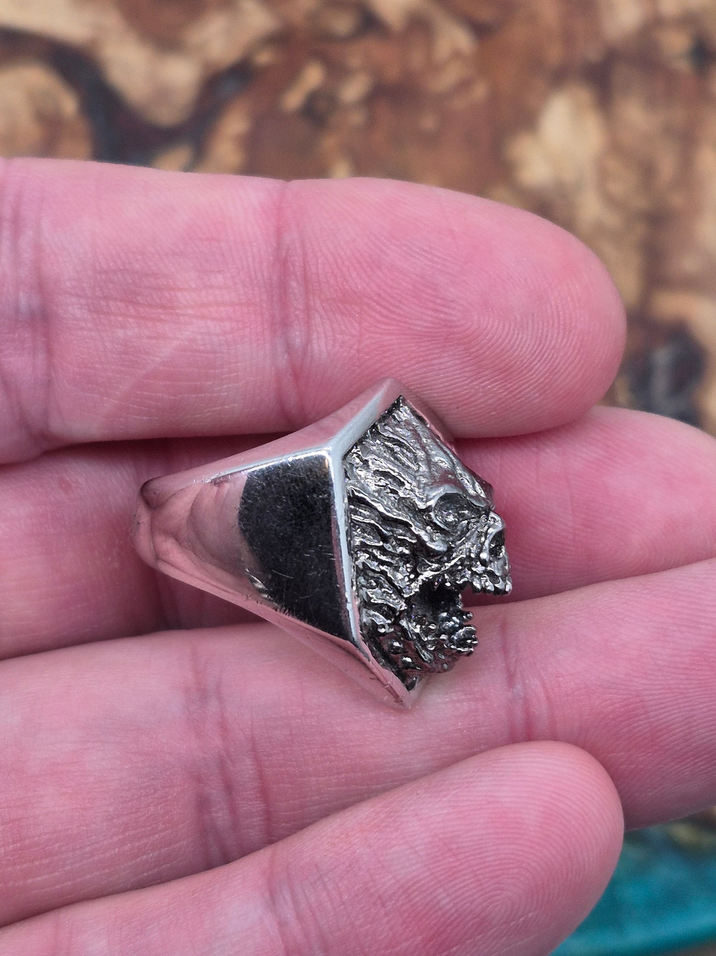 SEVEN Jewellery- Skull, Shield Ring. Silver 925