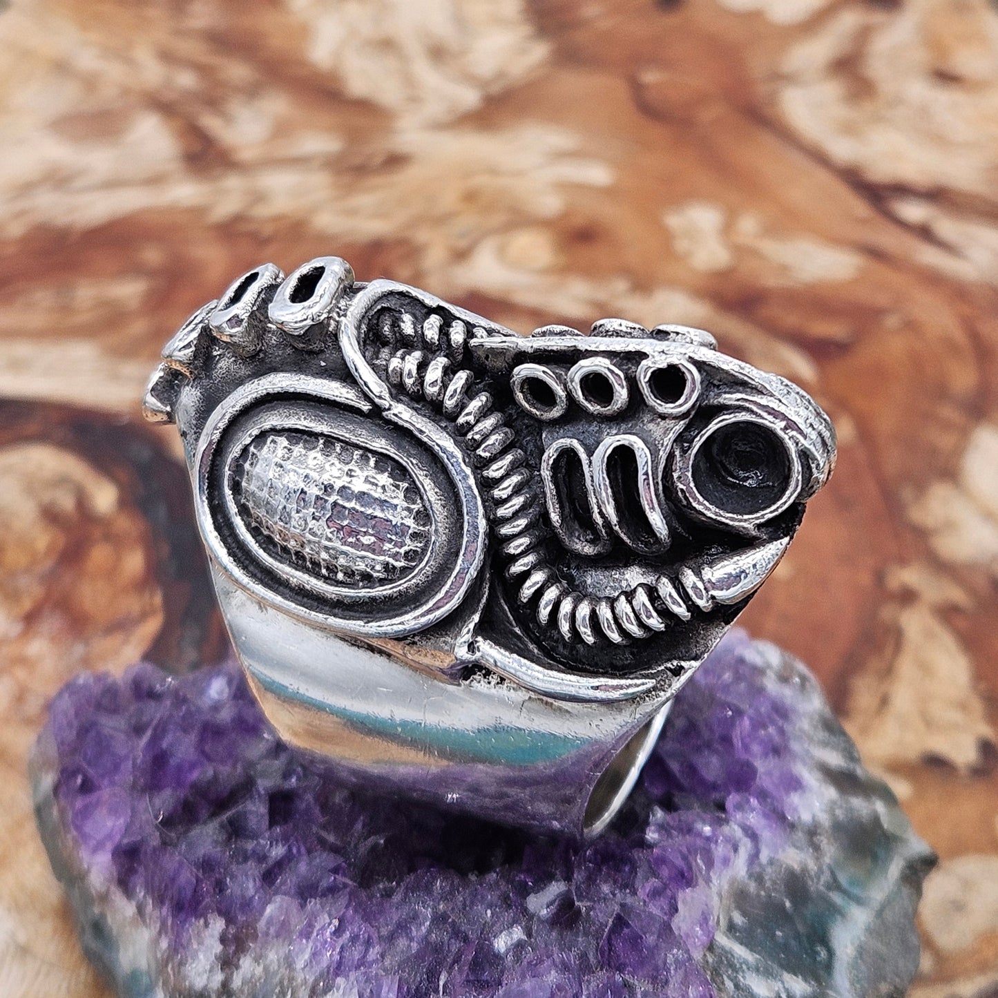 Silver 925 Insectoid Engine ring By Mike Turner. Size Y, Wildcat. Heavy! 41g