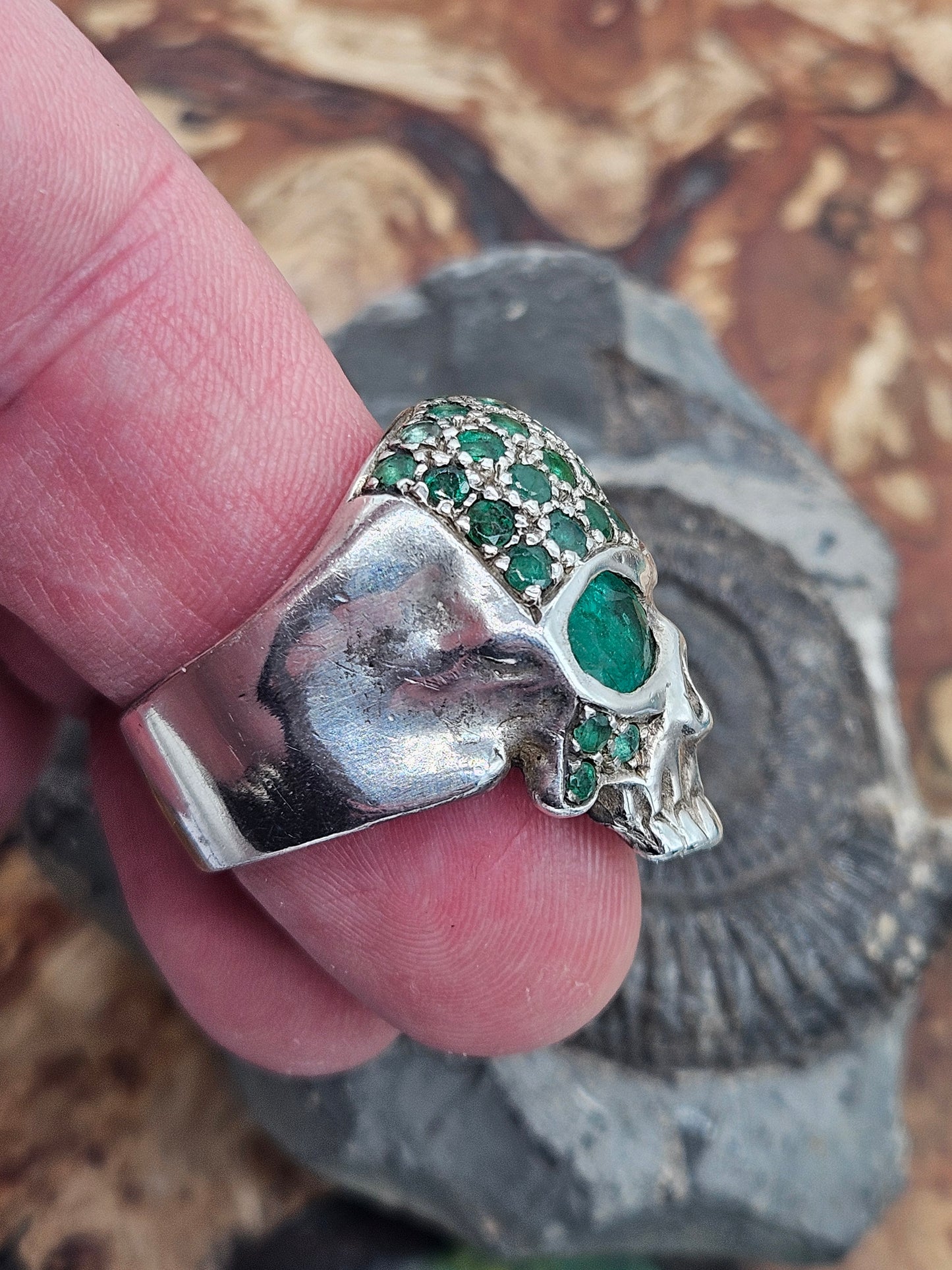 Vintage "Lena K" Skull Ring - UK Size V, Silver 925, Green Stones