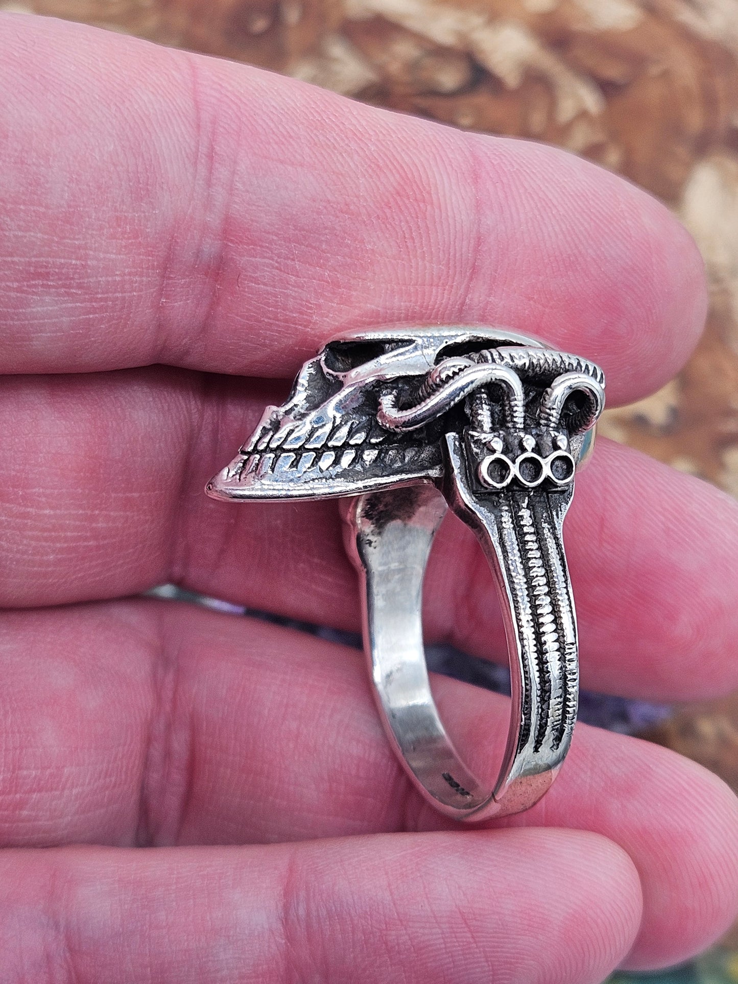 Silver 925 Biomechanical Skull Ring- William Llewellyn Griffiths. Size Z+5