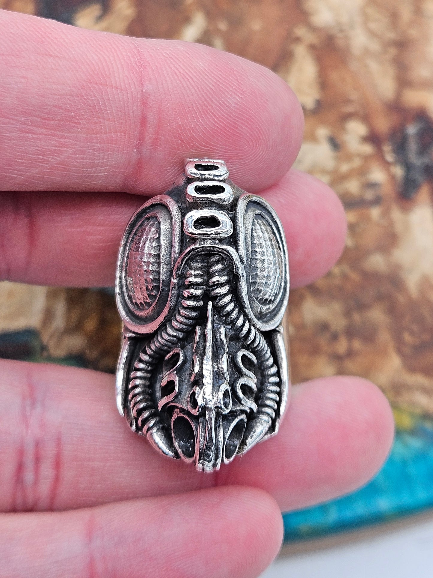 Silver 925 Insectoid Engine ring By Mike Turner. Size Y, Wildcat. Heavy! 41g