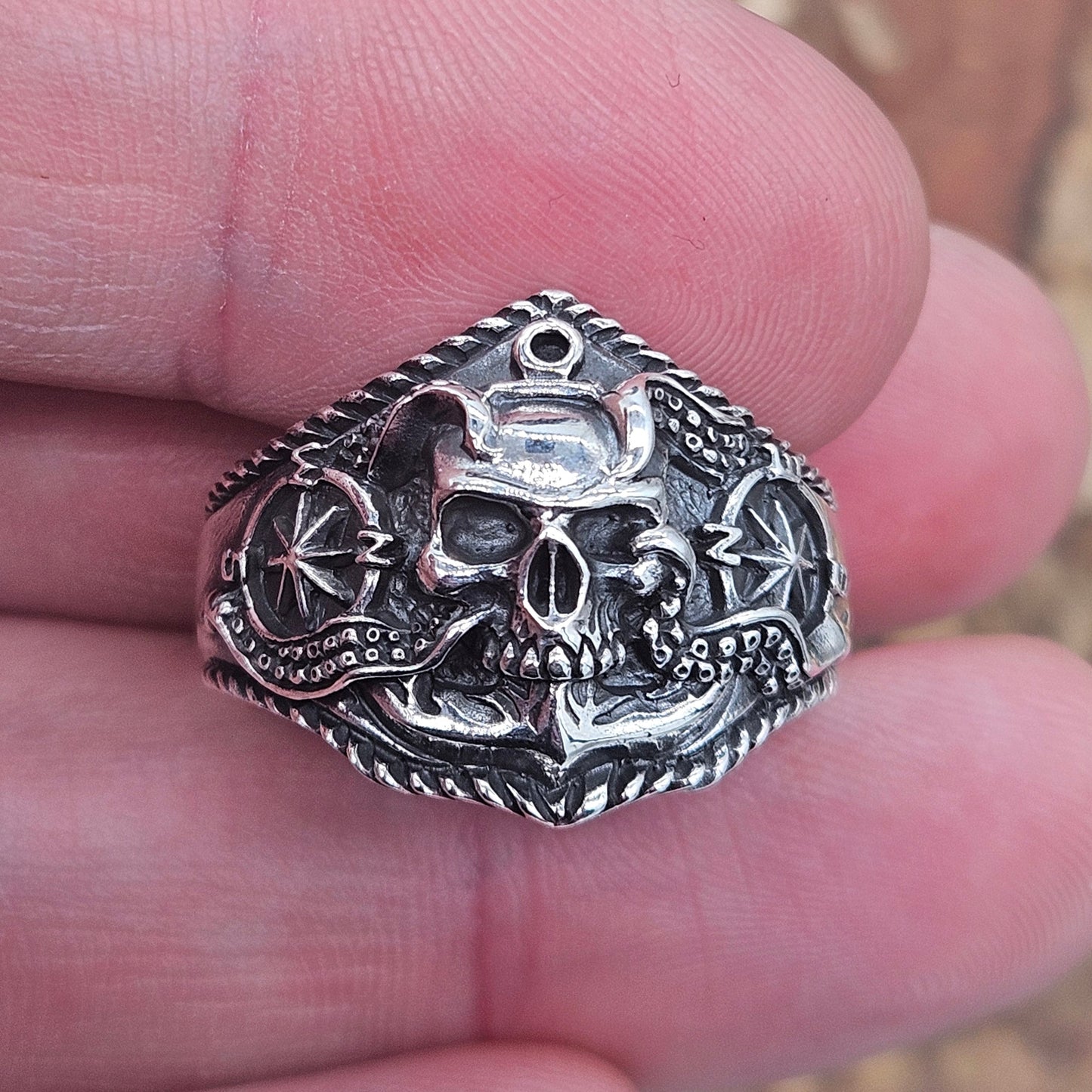 Nautical Skull ring, sterling silver 925. Size Z 1/2, New