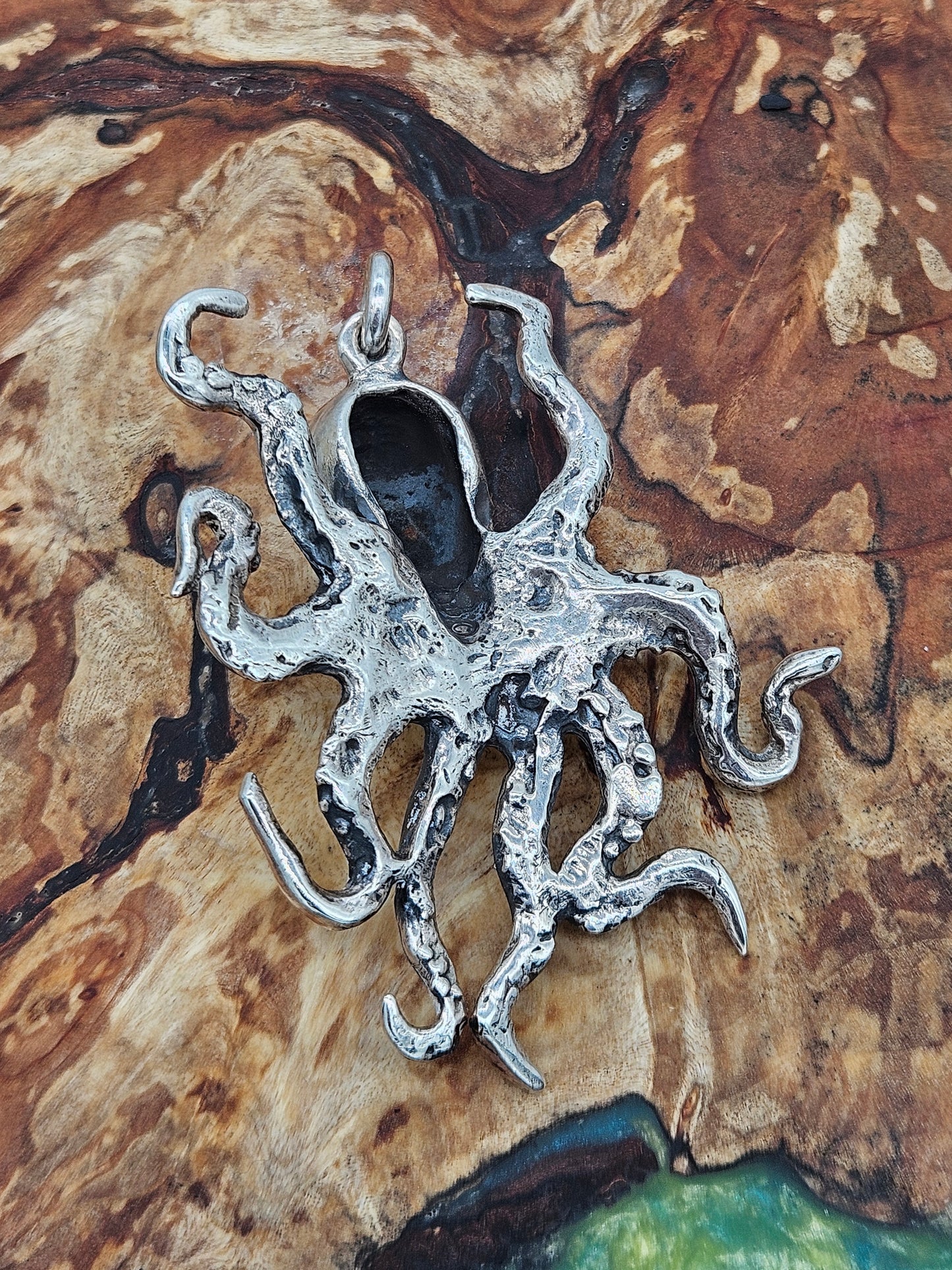 Large Sterling Silver 925 Octopus pendant by The Wildcat Collection. Vintage, heavy, huge.