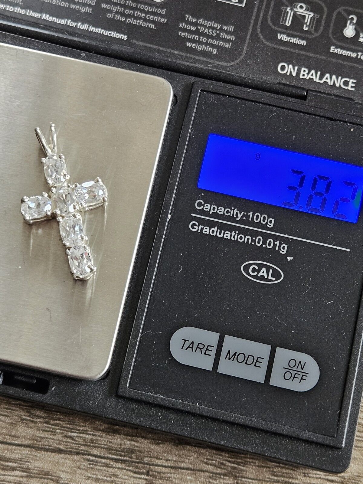 925 Silver Oval Cubic Zirconia Cross Pendant. 3cm
