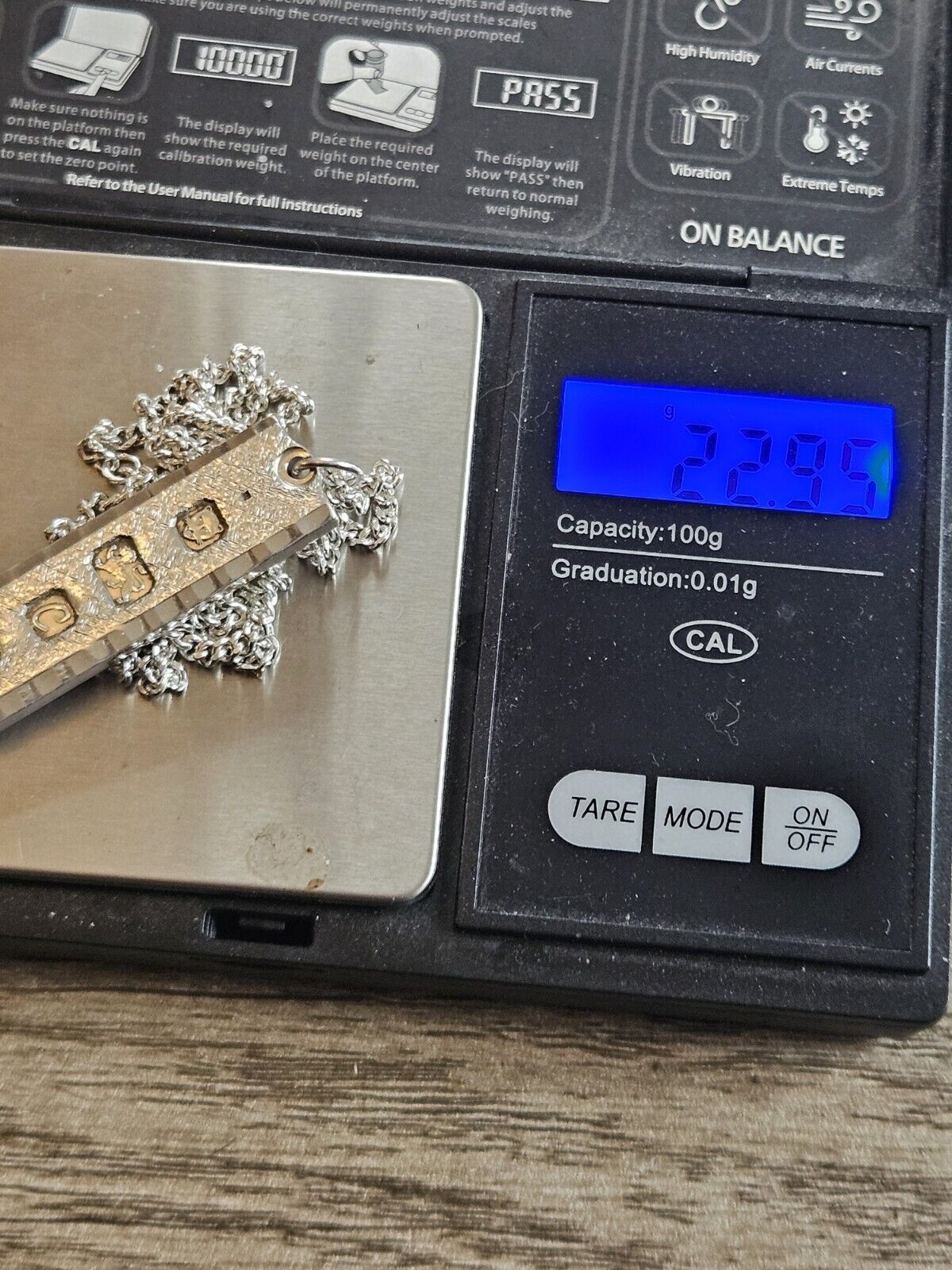 VINTAGE SOLID SILVER 925 BULLION INGOT PENDANT NECKLACE 22.9g, 18" Chain.