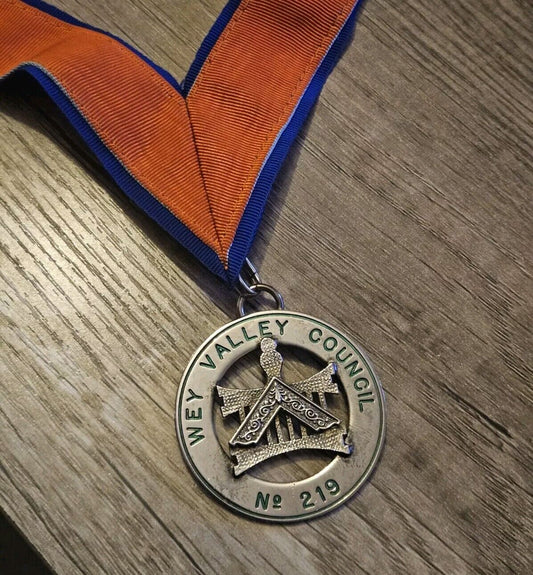 Wey Valley Council, Vintage Members Medal. No 219. 