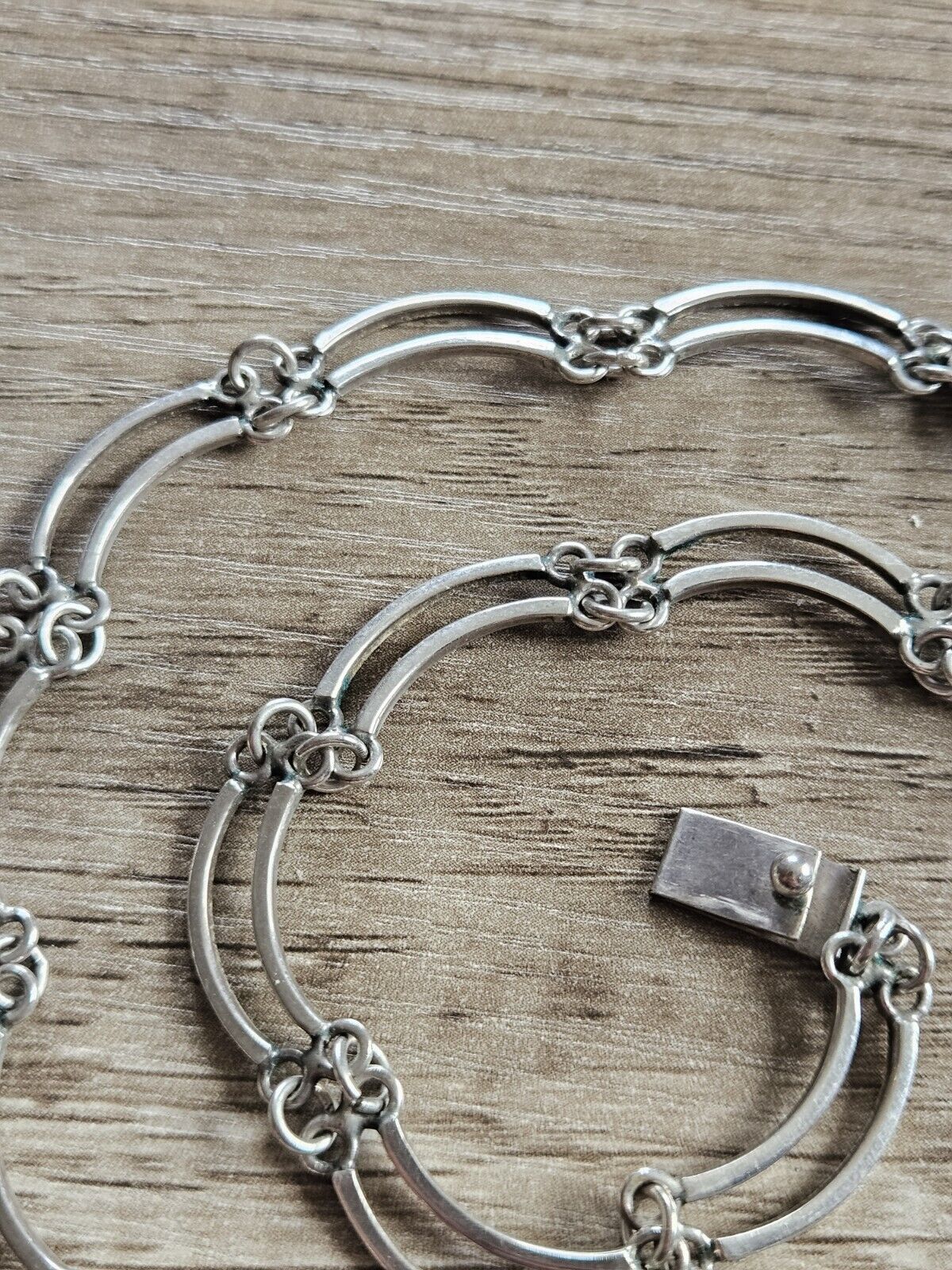 Sterling Silver 925 Choker Necklace Waves Fancy Link Chain - 16 1/2 Inches.