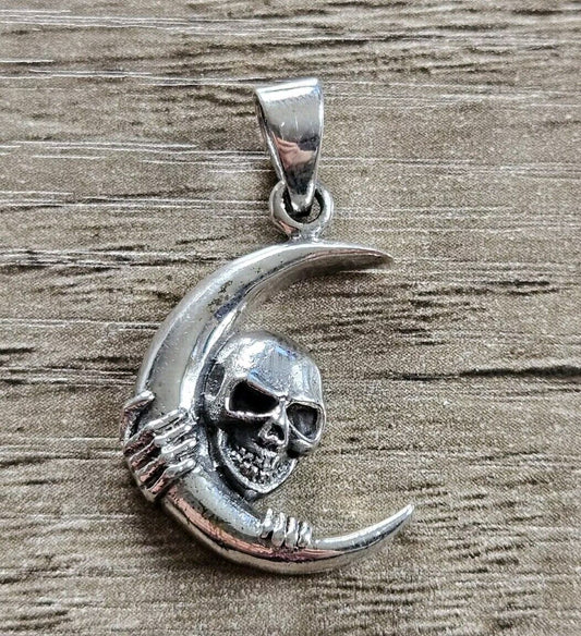 Sterling Silver 925 Cresent Moon Skull  Pendant, Brand New Stock! Gothic.