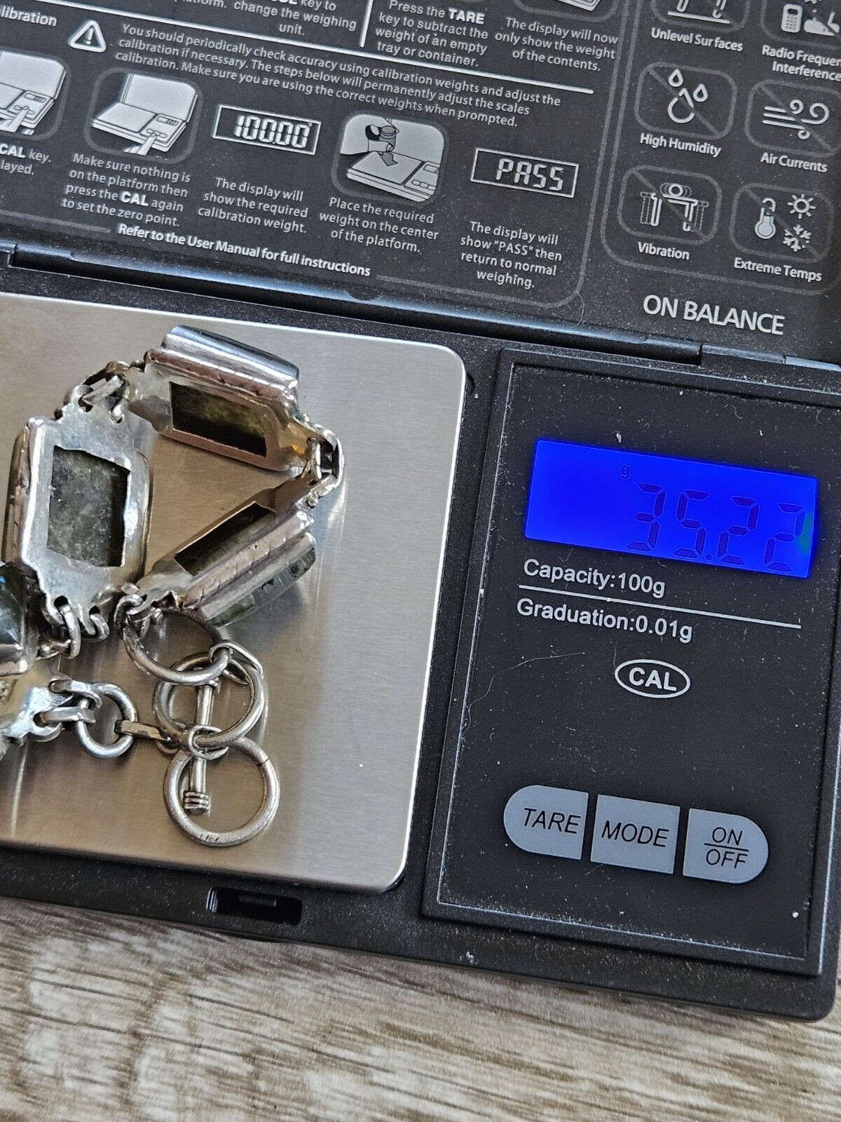 Heavy Sterling Silver 925 labradorite Bracelet - 20cm Long. 35 Grams.