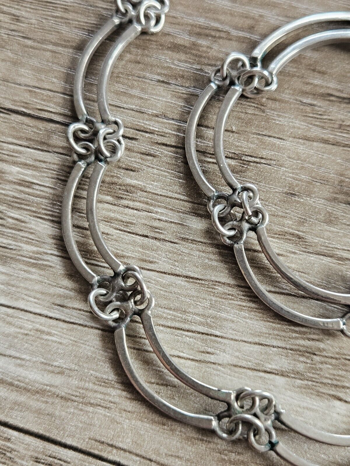 Sterling Silver 925 Choker Necklace Waves Fancy Link Chain - 16 1/2 Inches.