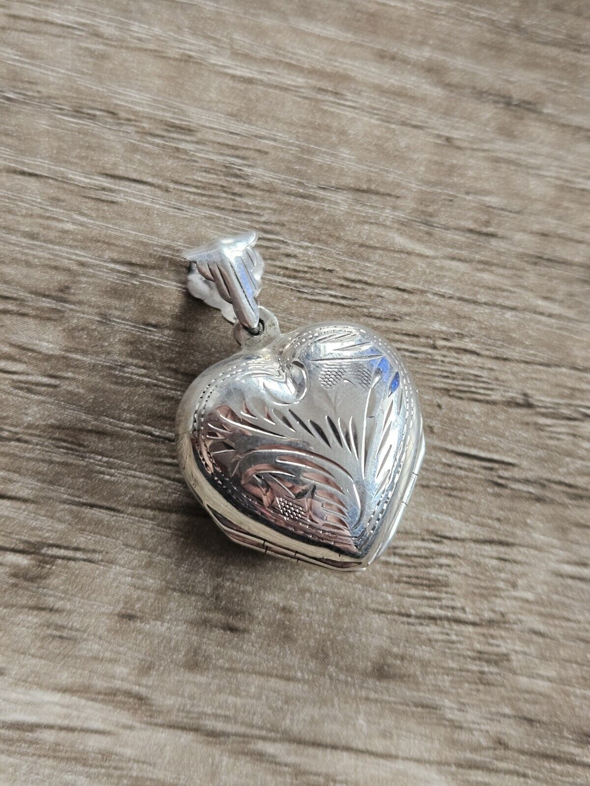 Vintage Style 4 Picture Locket Love Heart, 925 Sterling Silver. Brand New! 