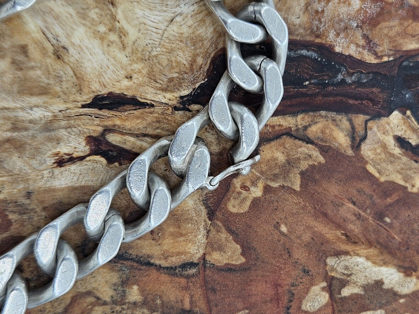 Solid Sterling Silver 925 Curb Link Chain Bracelet 49.6g Hallmarked, 22cm, Heavy