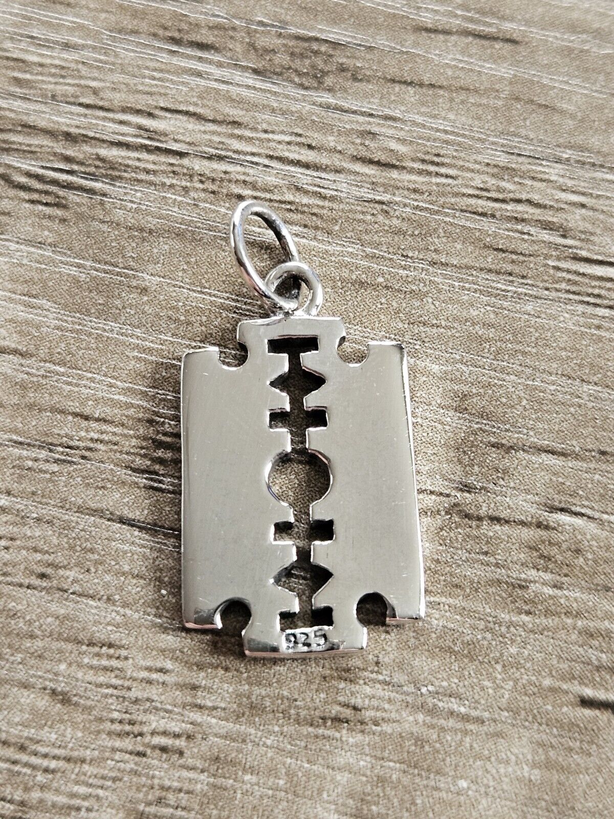 Sterling Silver 925 Razor Blade Pendant, Brand New Stock! Gothic.