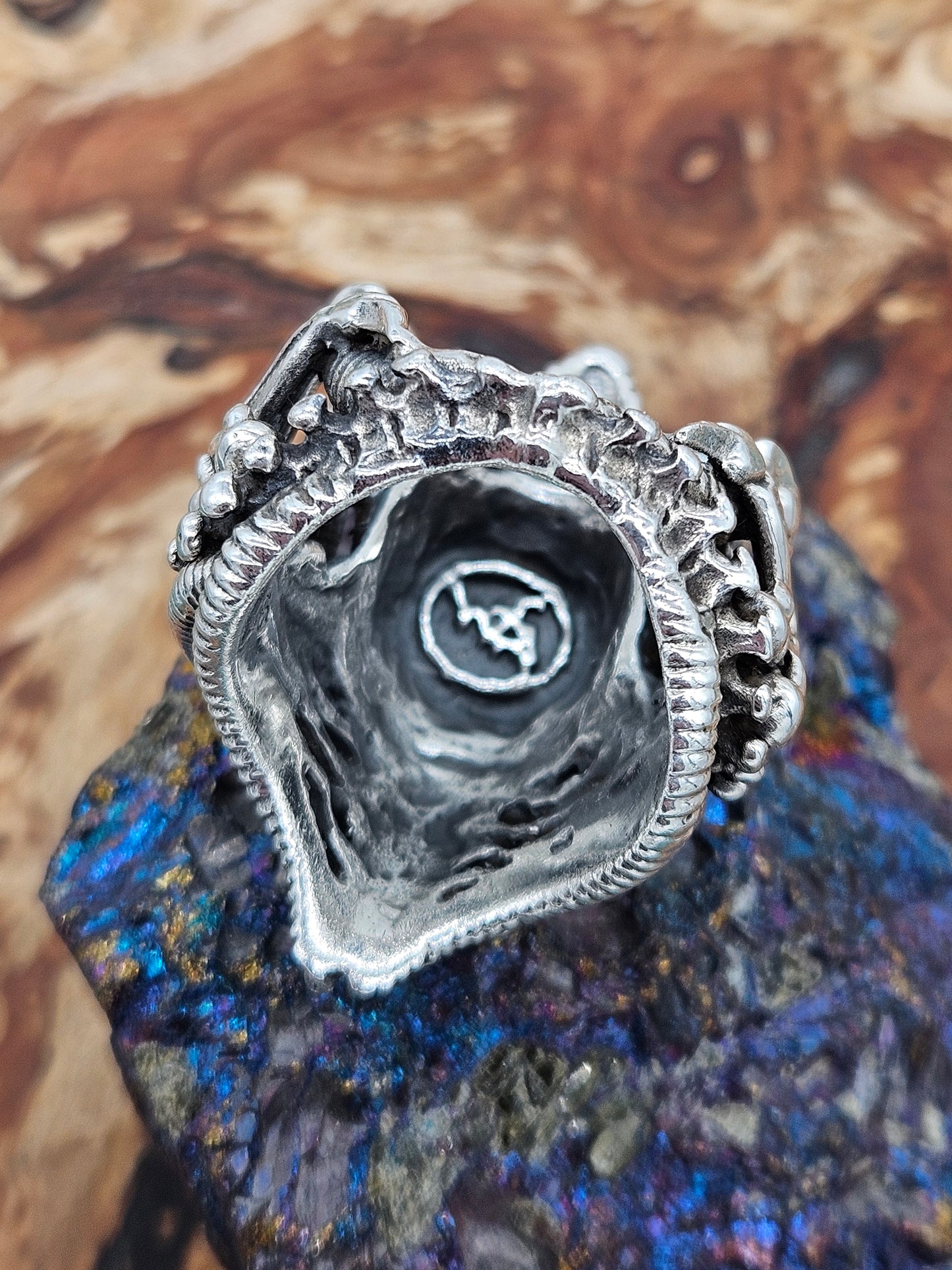 Silver 925 Biomechanical Skull Ring- William Llewellyn Griffiths. Size R 1/2