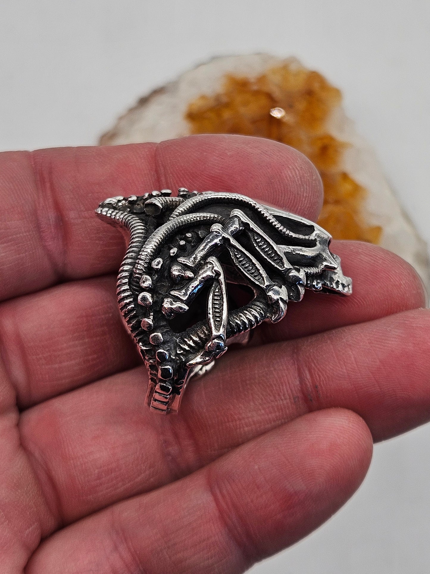 Silver 925 Biomechanical Skull Ring- William Llewellyn Griffiths. Size Z+7