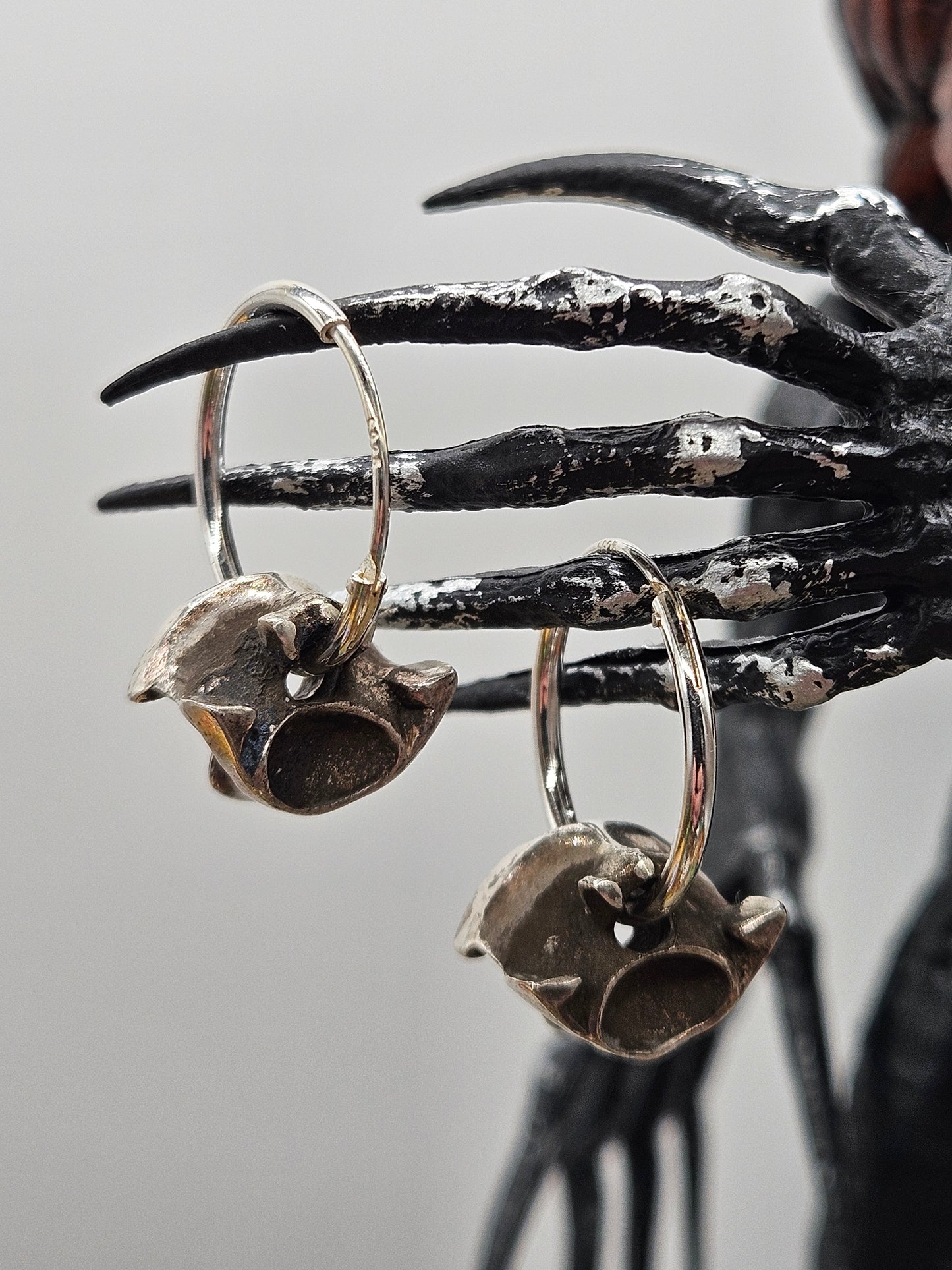 Sterling Silver 925 Oxidized Gothic Spine Vertebrae Statement Hoop Earrings.