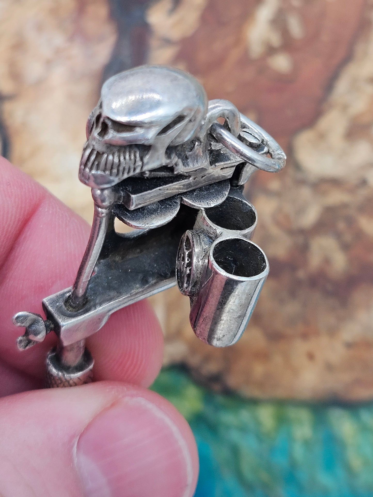 William Llewelyn Griffiths Skull Tattoo Machine / Gun Pendant Silver 925