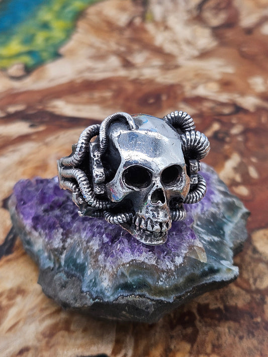 Silver 925 Biomechanical Skull Ring- William Llewellyn Griffiths. Size V