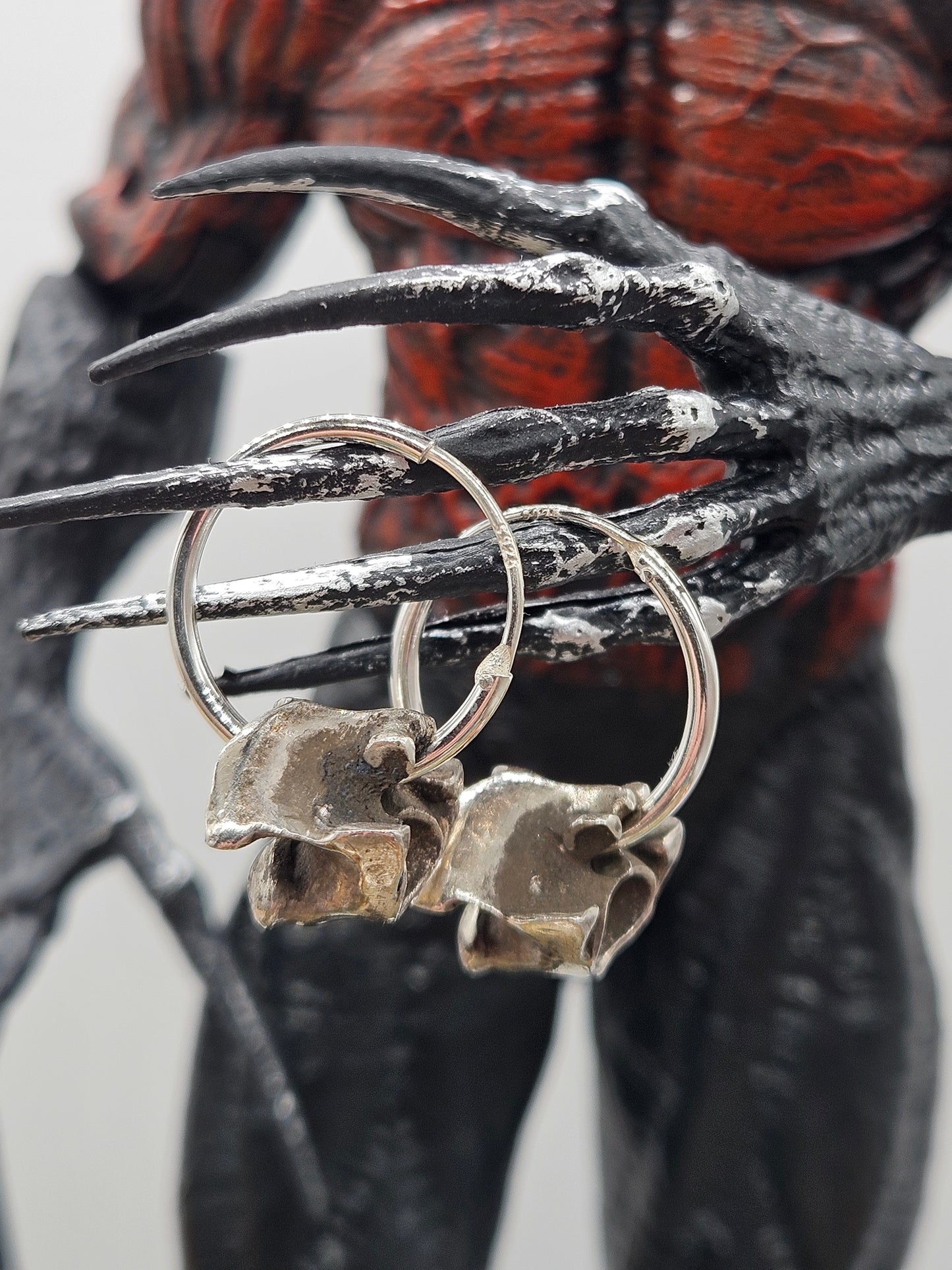 Sterling Silver 925 Oxidized Gothic Spine Vertebrae Statement Hoop Earrings.