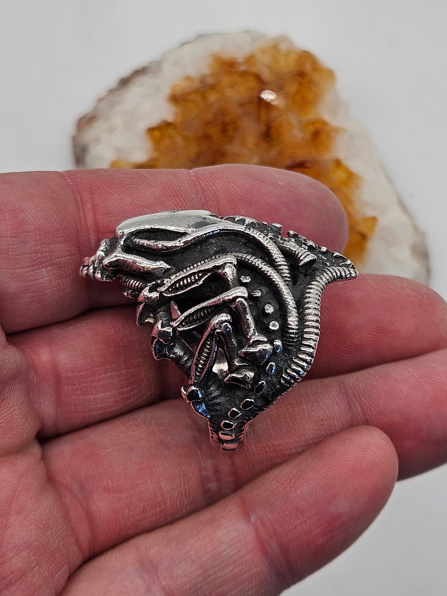 Silver 925 Biomechanical Skull Ring- William Llewellyn Griffiths. Size Z+7