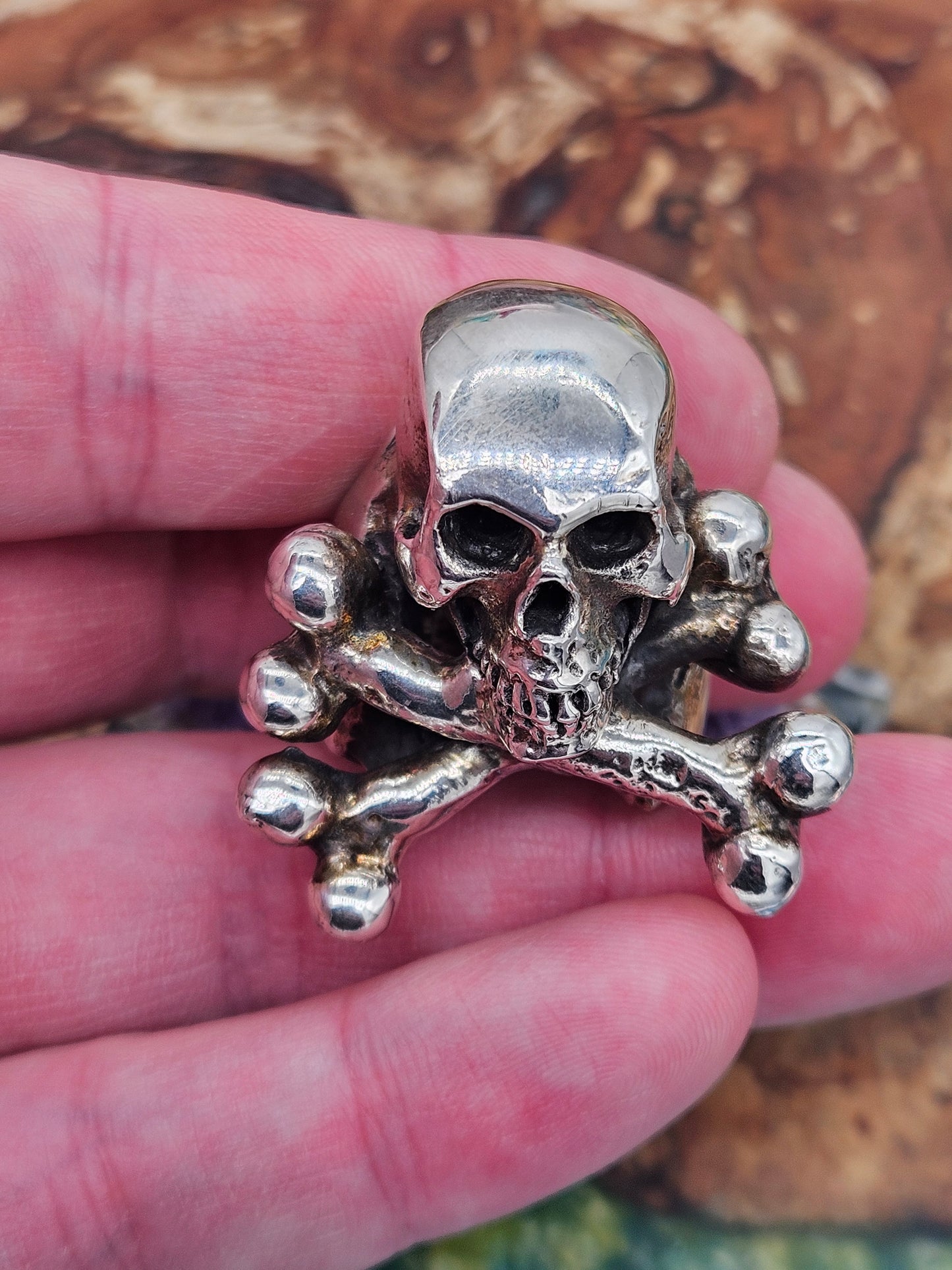Skull + Crossbones Silver 925  Ring. UK Size Z+1, 71 Grams. Wildcat Collection.