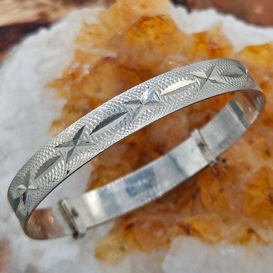 Vintage Sterling Silver 925 Child's Bangle, Baby's Bracelet. Birmingham 1973